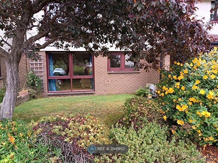 2 Bedroom Flat To Rent In Myreside Court, Edinburgh, EH10