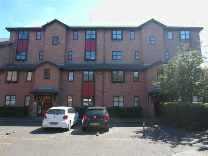 3 Bedroom Apartment To Rent In Sloane Court, Jesmond, Newcastle Upon Tyne, NE2
