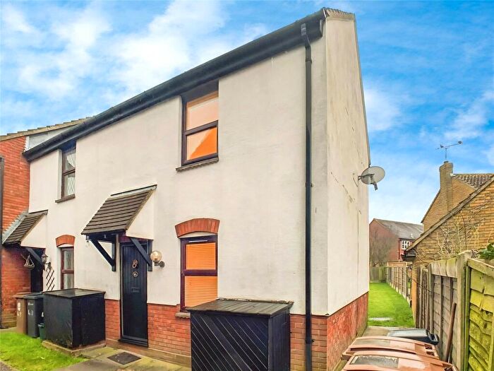 1 Bedroom End Of Terrace House To Rent In Melville Heath, South Woodham Ferrers, Chelmsford, Essex, CM3