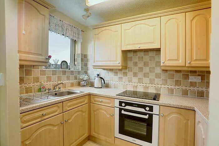 1 Bedroom Flat For Sale In Homepoint House, Southampton, SO18