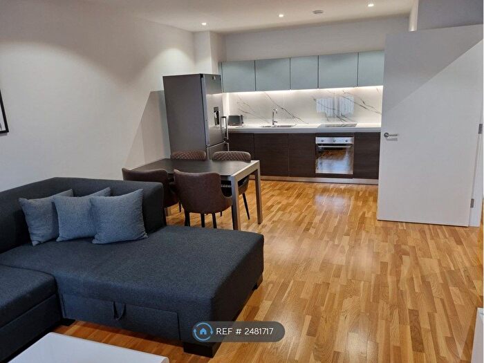 1 Bedroom Flat To Rent In The Hub, Manchester, M1