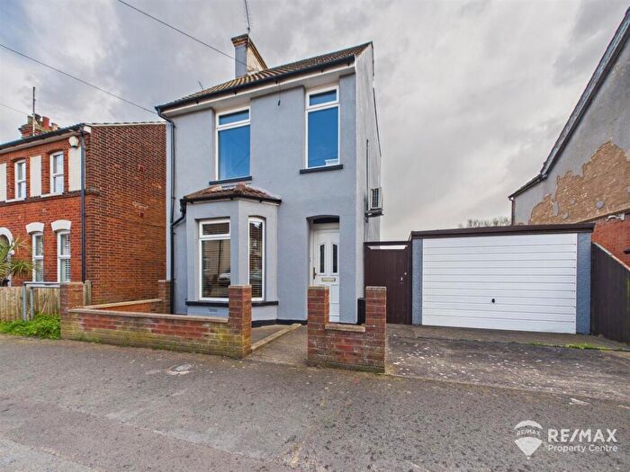 3 Bedroom Detached House For Sale In Una Road, Harwich, CO12