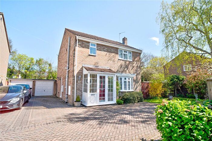 3 Bedroom Detached House For Sale In Rowton Heath Way, West Swindon, Wiltshire, SN5