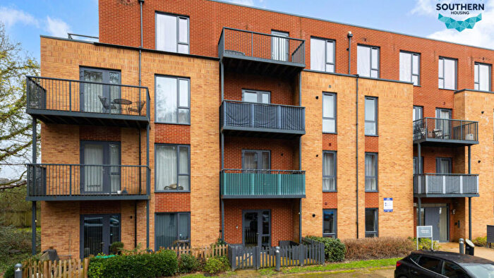 2 Bedroom Flat For Sale In Jessop House, Iron Railway Close, Coulsdon, CR5