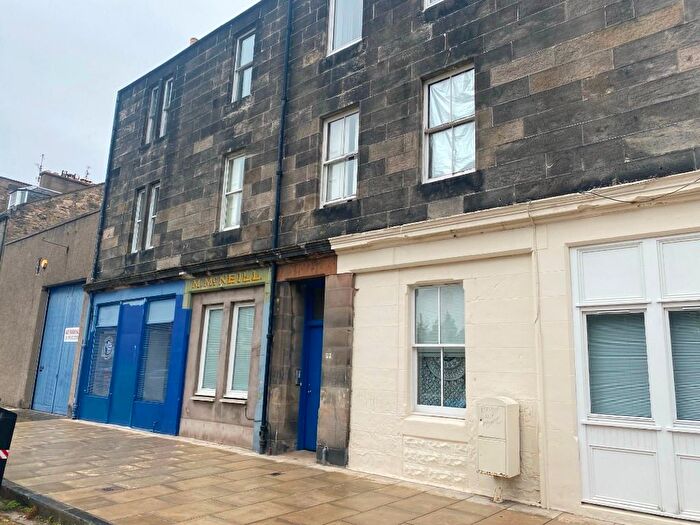2 Bedroom Flat To Rent In Madeira Street, Leith, Edinburgh, EH6