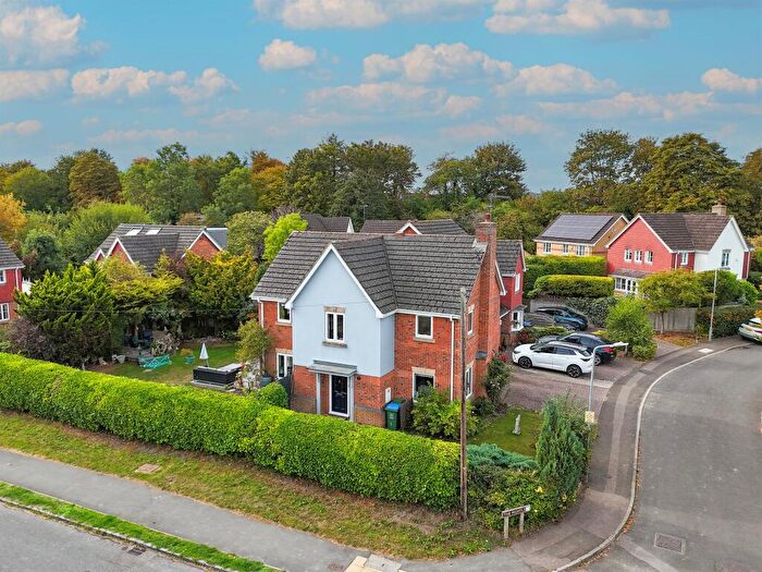 4 Bedroom Detached House For Sale In The Pightle, Pitstone, Leighton Buzzard, LU7
