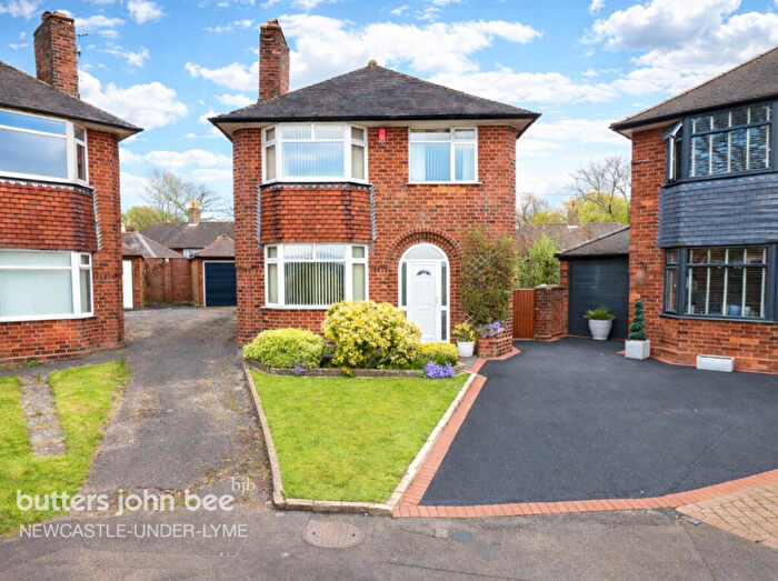 3 Bedroom Detached House For Sale In Bramfield Drive, Newcastle, ST5