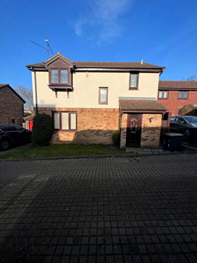 3 Bedroom Detached House To Rent In Bellerby Rise, Luton, LU4