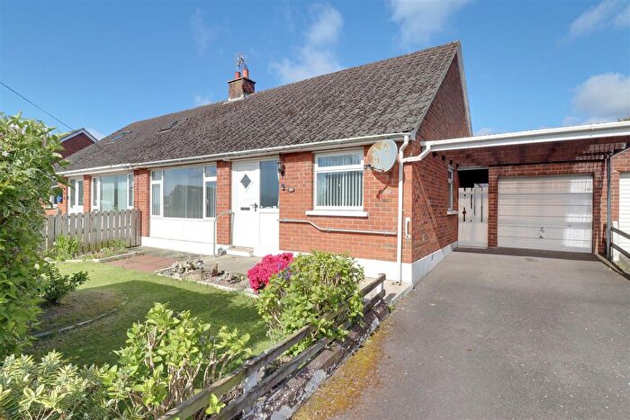 3 Bedroom Semi Detached Bungalow For Sale In Shiralee Drive, Newtownards, BT23