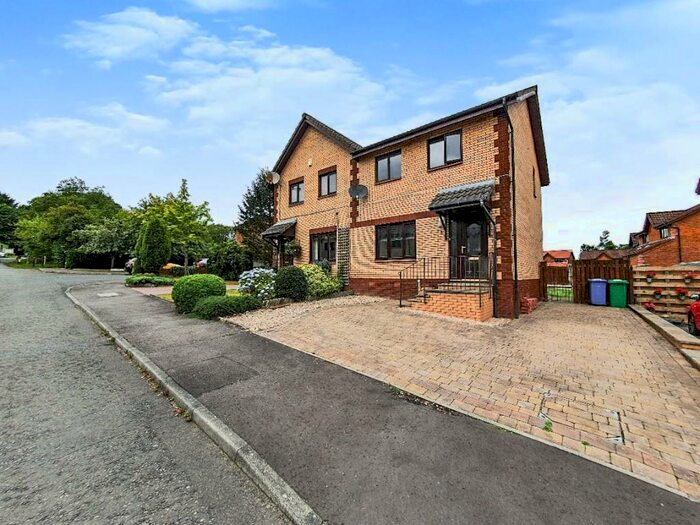 3 Bedroom Semi-Detached House To Rent In Moidart Drive, Glenrothes, Fife, KY7