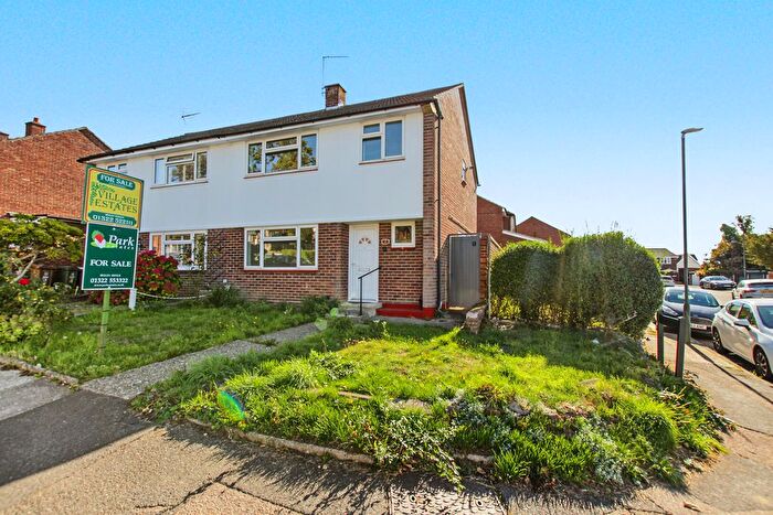 3 Bedroom Property For Sale In Gattons Way, Sidcup, DA14