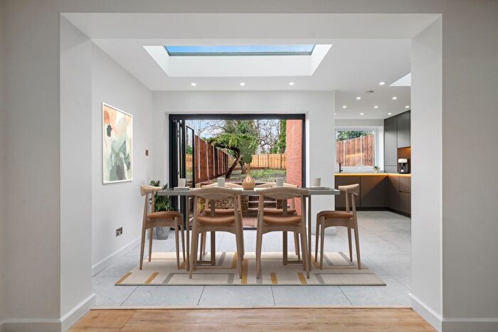 3 Bedroom Terraced House For Sale In Seymour Villas, London, SE20