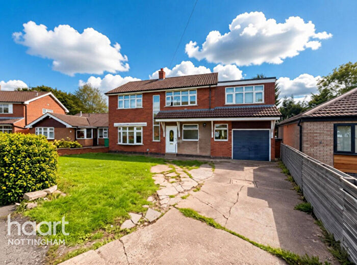 5 Bedroom Detached House For Sale In Moorsholm Drive, Wollaton, NG8