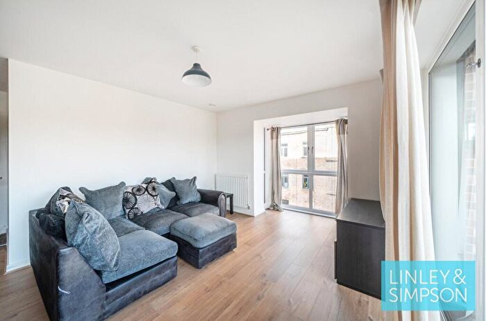 2 Bedroom Flat For Sale In Goodman Street, Hunslet, Leeds, LS10