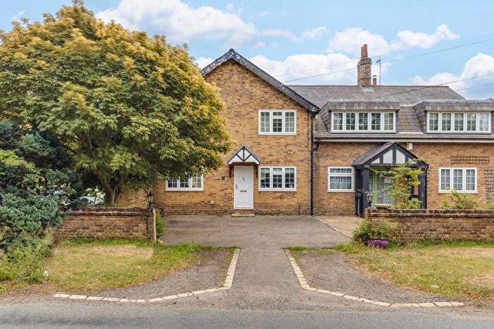 3 Bedroom End Of Terrace House For Sale In White Stubbs Lane, Bayford, Hertford, SG13