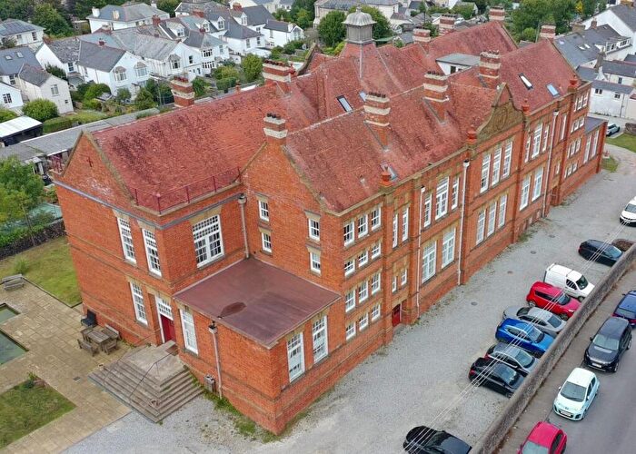 1 Bedroom Apartment For Sale In Geneva Place, Bideford, EX39