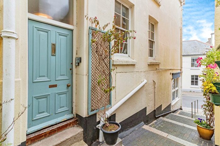 2 Bedroom Maisonette To Rent In Lower Street, Dartmouth, TQ6