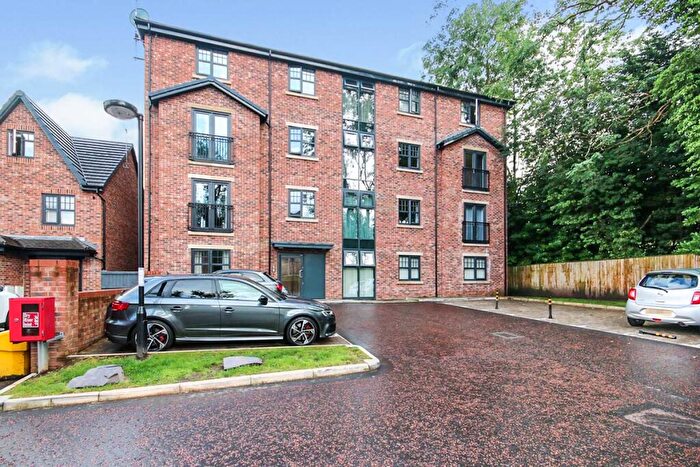 2 Bedroom Apartment To Rent In King Edwards Court, King Edward Road, Hyde, Greater Manchester, SK14