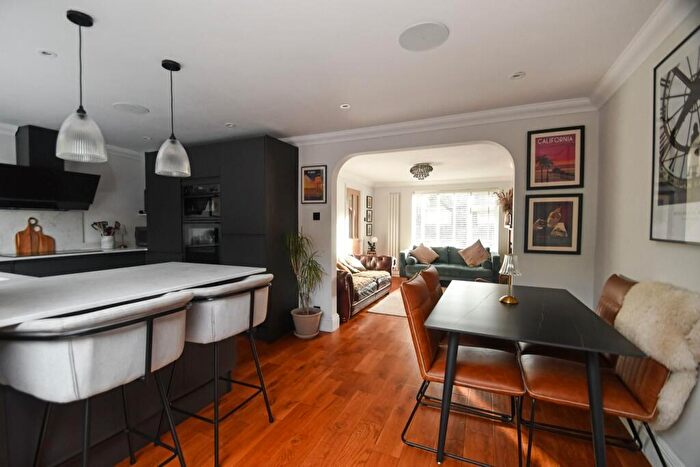 3 Bedroom Terraced House For Sale In Sutherland Gardens, Rainham, Gillingham, ME8