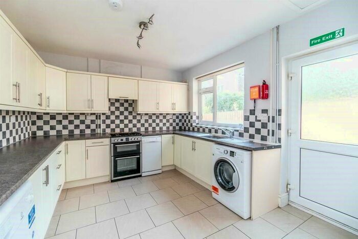4 Bedroom Flat To Rent In Charrington Street, London, NW1