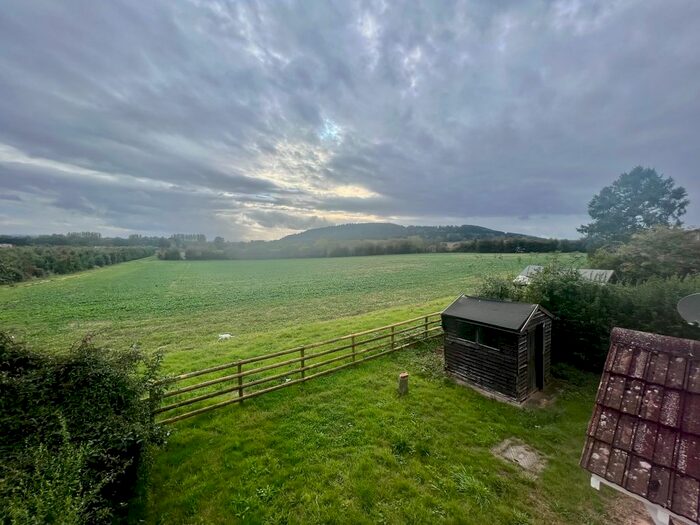 3 Bedroom Semi-Detached House To Rent In Cherry Orchard, Tillington, Hereford, HR4