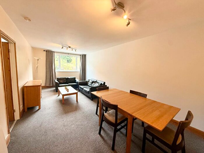 2 Bedroom Apartment To Rent In Malcolm Close, Nottingham, Nottinghamshire, NG3