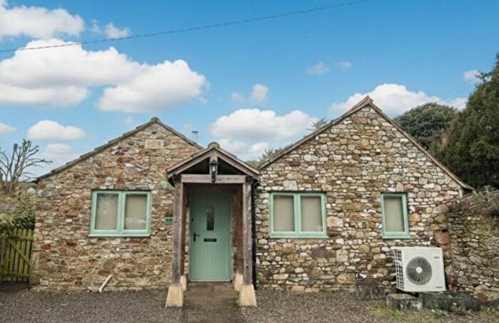 4 Bedroom Barn Conversion For Sale In Duck Street, Tytherington, GL12