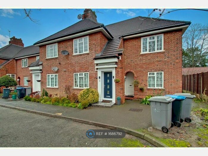 2 Bedroom Maisonette To Rent In Brookfield Court, Harrow, HA3