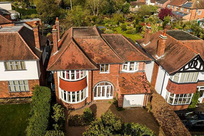 5 Bedroom Detached House For Sale In Musters Road, West Bridgford, NG2