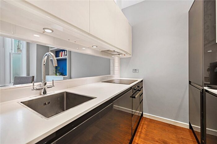 1 Bedroom Flat To Rent In Basing Street, London, W11