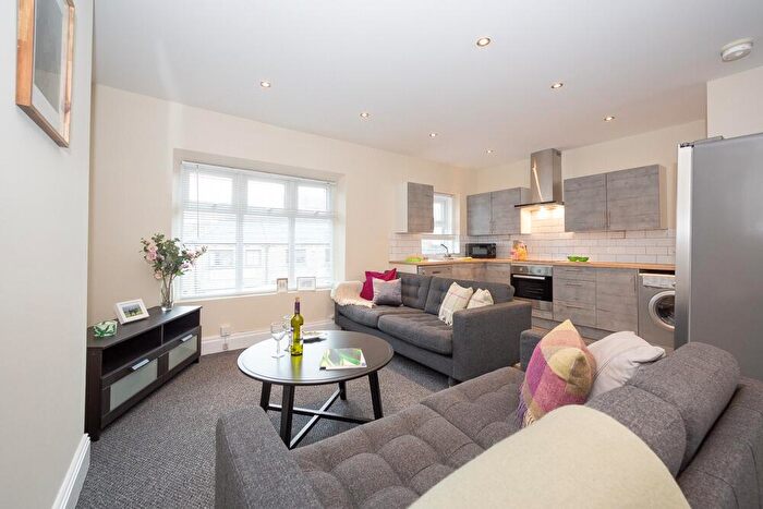 3 Bedroom Apartment To Rent In A Town Street, Horsforth, Horsforth, Leeds, LS18