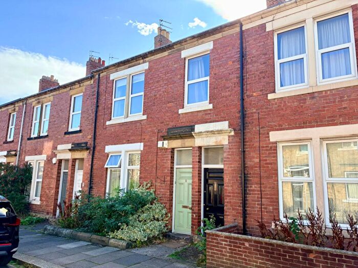 2 Bedroom Flat To Rent In Broomfield Road, Gosforth, NE3
