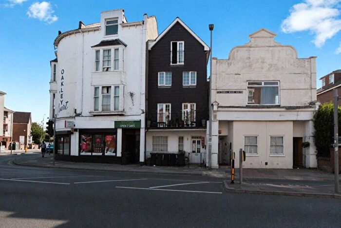 2 Bedroom Flat For Sale In Victoria Road South, Southsea, Hampshire, PO5