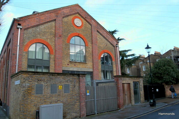 1 Bedroom Apartment To Rent In Arnold Road, London, E3