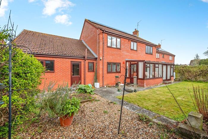 4 Bedroom Detached House For Sale In Eagle Close, Erpingham, Norwich, NR11