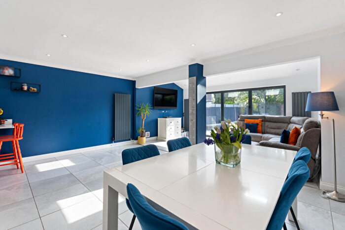 3 Bedroom Semi-Detached House For Sale In High View, Birchanger, Bishop's Stortford, Essex, CM23