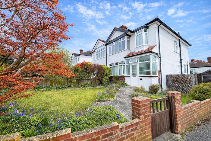 3 Bedroom Semi Detached House For Sale In Farm Road, South Sutton, SM2