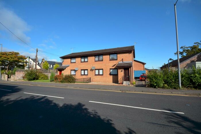 2 Bedroom Flat To Rent In Gartcows Place, Falkirk, Stirlingshire, FK1