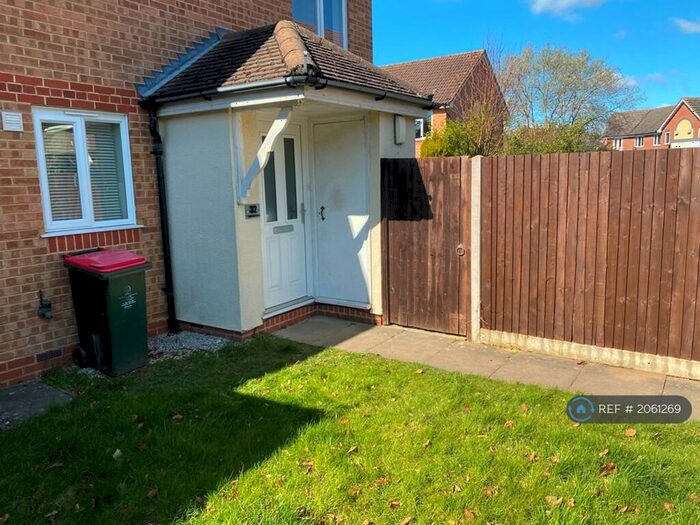 1 Bedroom Maisonette To Rent In Wheeler Road, Maidenbower, Crawley, RH10