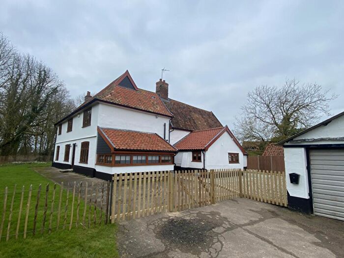 6 Bedroom Farm House To Rent In Rishangles, Eye, Suffolk, IP23