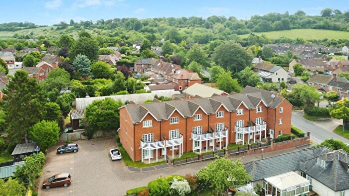 3 Bedroom Apartment For Sale In London Road, Avalon Court London Road, SN8