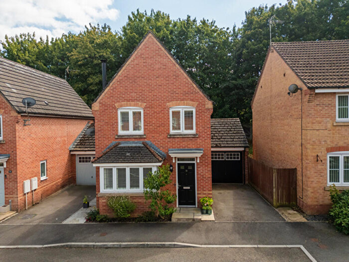 3 Bedroom Detached House For Sale In Priory View, Newport, NP18