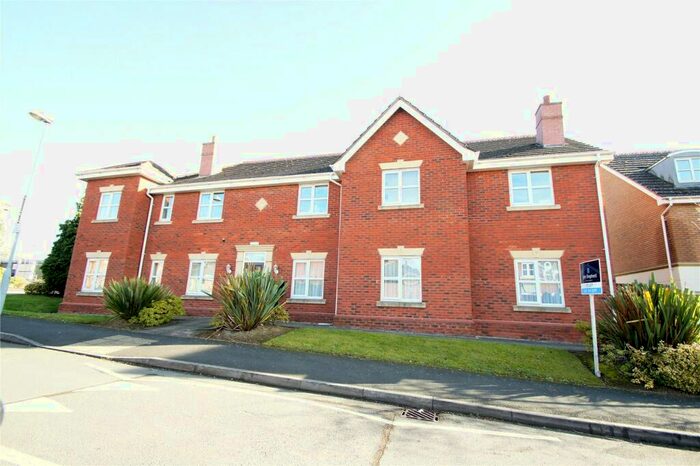 2 Bedroom Flat To Rent In Regents Way, Rectory Road, Sutton Coldfield, West Midlands, B75