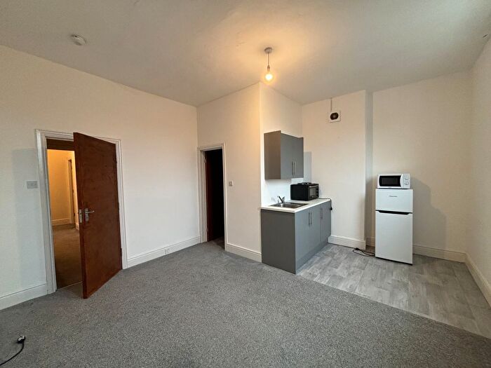 Studio To Rent In Newcastle Avenue, Worksop, S80