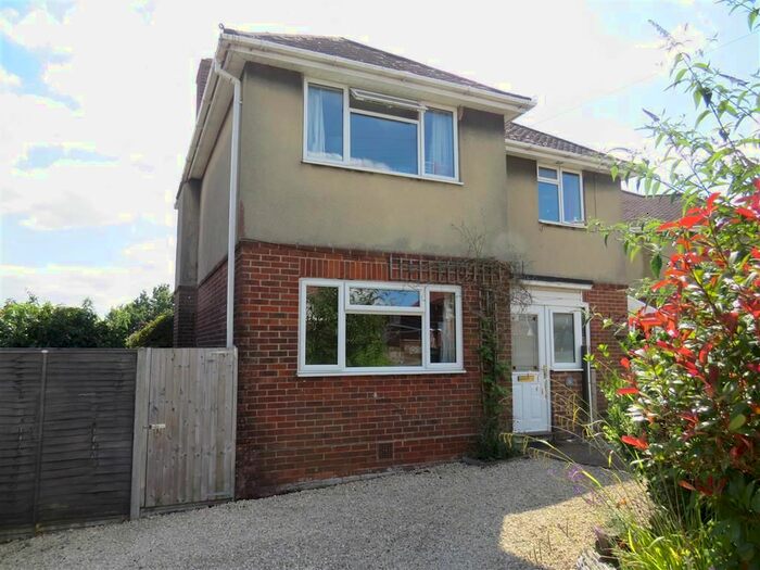 2 Bedroom Flat To Rent In Witts Hill, Southampton SO18