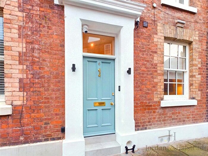 1 Bedroom Terraced House To Rent In Grosvenor Place, Chester, Cheshire, CH1