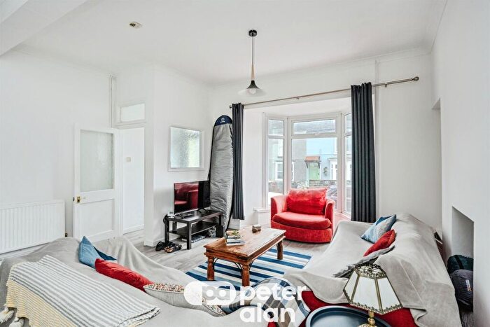 3 Bedroom Terraced House For Sale In Hanover Street, Swansea, SA1