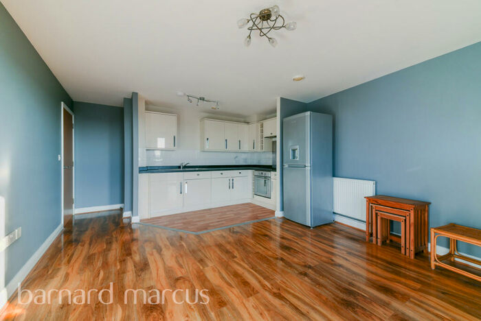 2 Bedroom Flat To Rent In London Road, Croydon, CR0