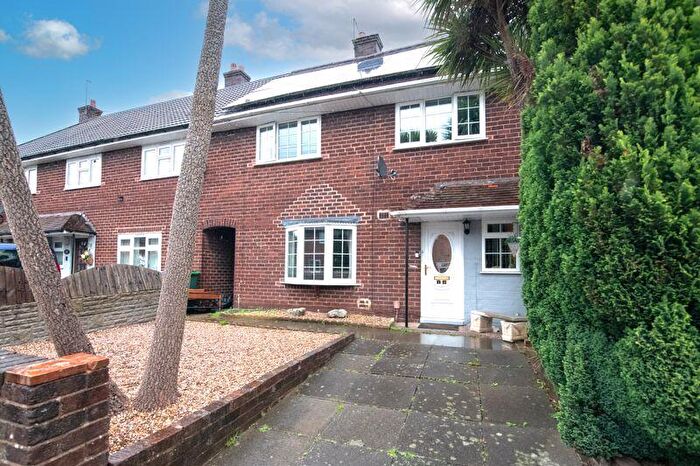 3 Bedroom Terraced House For Sale In Denbigh Road, Tipton, DY4