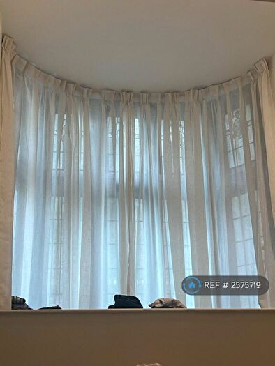 1 Bedroom Flat To Rent In Church Street, St. Austell, PL25